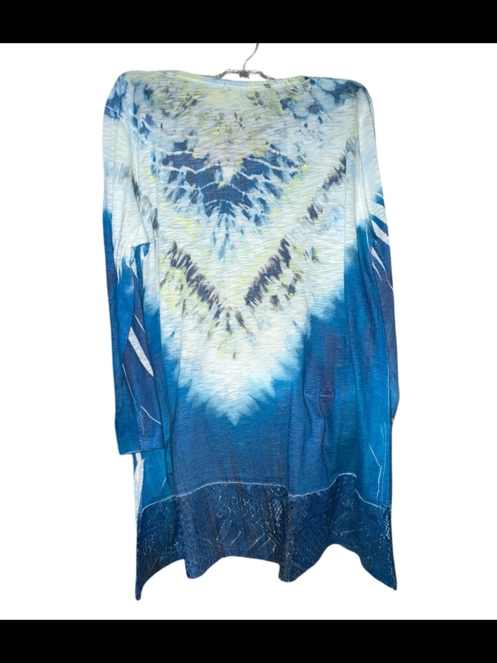 Reba Oversized Bling Top Size Small - Picture 2 of 6